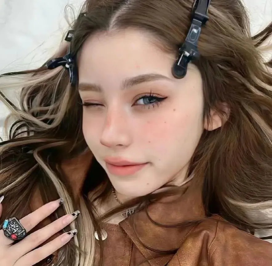 逐玉 封面